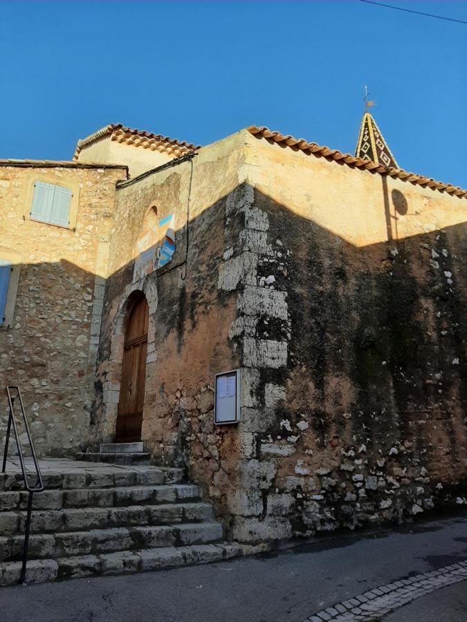 Le Logis Des Templiers Appartement Climatise Régusse Exterior foto